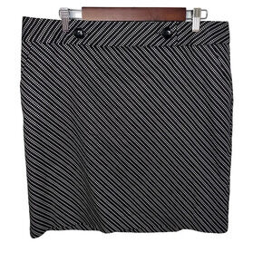 Worthington Ladies size 14 A-line geometric stretch office/career Y2K midi Skirt